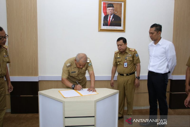 Pemkab OKU tuntaskan masalah sanitasi air limbah dan sampah