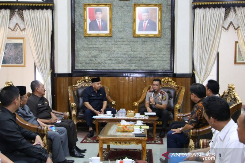 Panitia Natal Oikoumene OKU audensi bersama Bupati jelang Natal