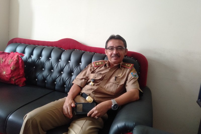 Disdukcapil Ogan Komering Ulu bagikan ribuan keping KIA