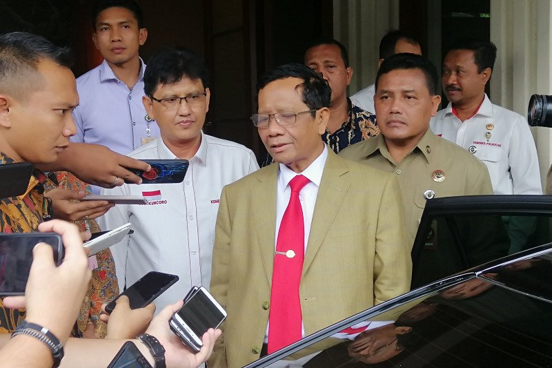 Mahfud sebut nama Dewas KPK berada di kantong Presiden