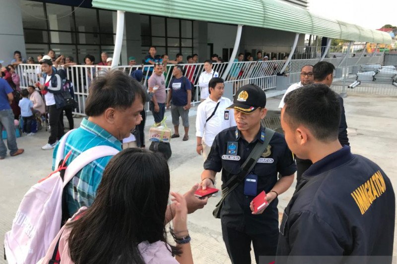 Tim gabungan amankan tiga warga Malaysia dari Sulsel