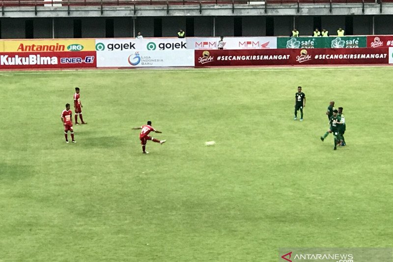 Badak Lampung kalah 1-2 dari Persebaya, pelatih tetap puas permainan tim