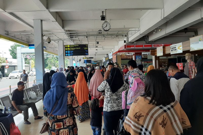 Bandara Halim siapkan kejutan Natal dan Tahun Baru untuk penumpang