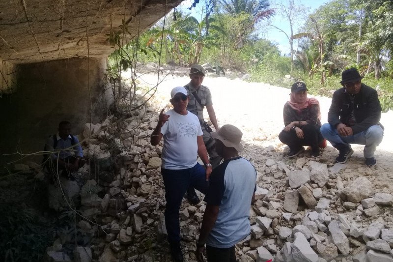 Warga Maluku Tenggara jangan rusak fasilitas umum, pinta bupati
