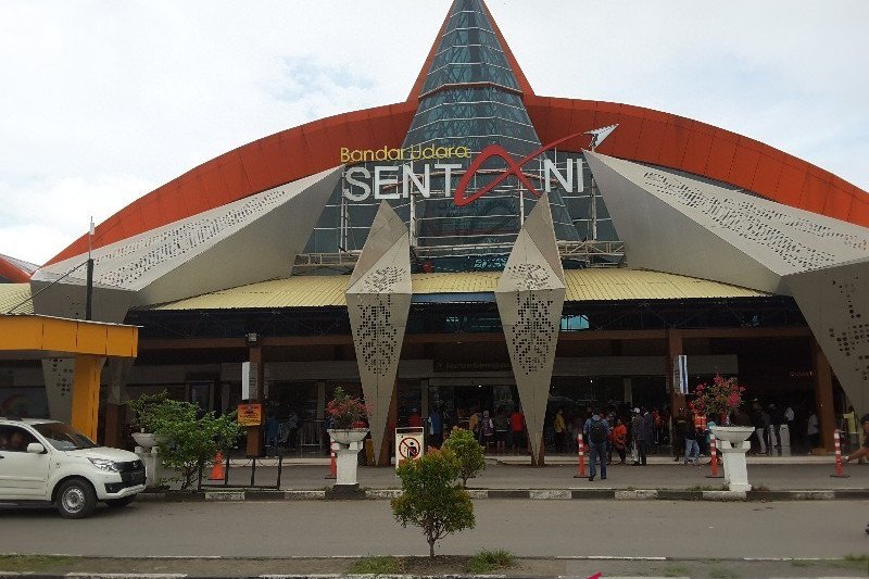 Operasional Bandara Sentani turun 75 persen akibat hanya layani angkutan kargo