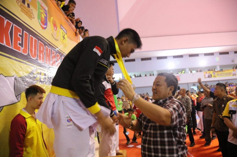 Lampung pimpin perolehan medali Kejurnas Karate Lampung Open 2019