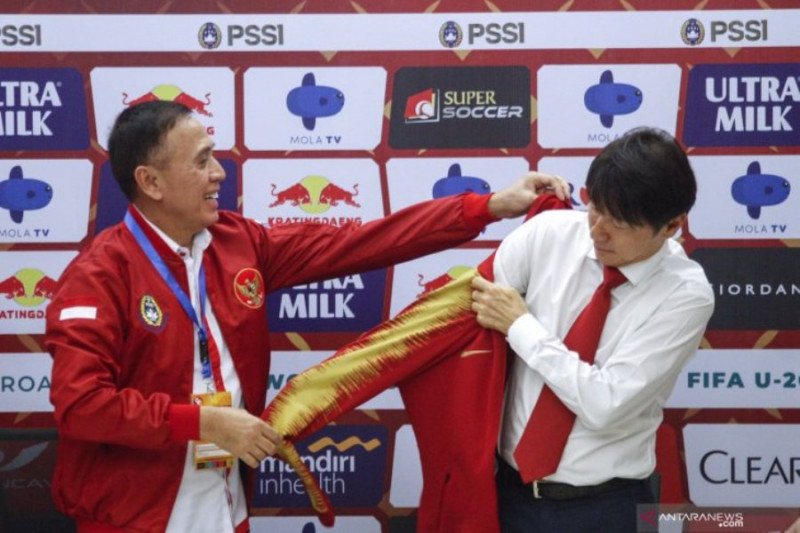 Menpora ajak masyarakat Indonesia dukung pelatih Timnas Shin Tae-Yong