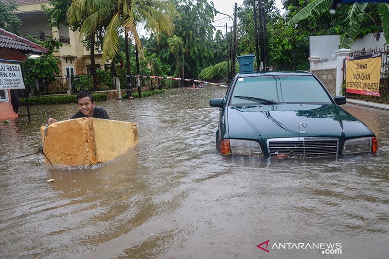 Banjir Melanda Sebagian Wilayah Jabodetabek Pada Awal Tahun