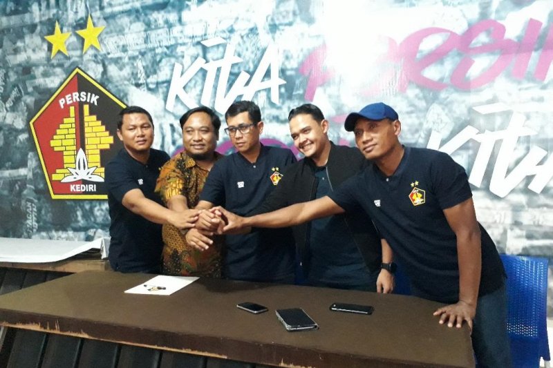 Joko Susilo nahkodai Persik Kediri di Liga 1 2020