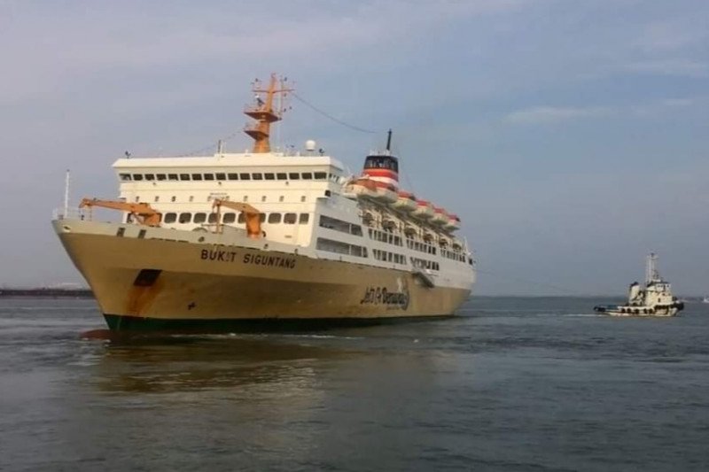 Pelni “docking” lima kapal persiapan hadapi Lebaran 2020