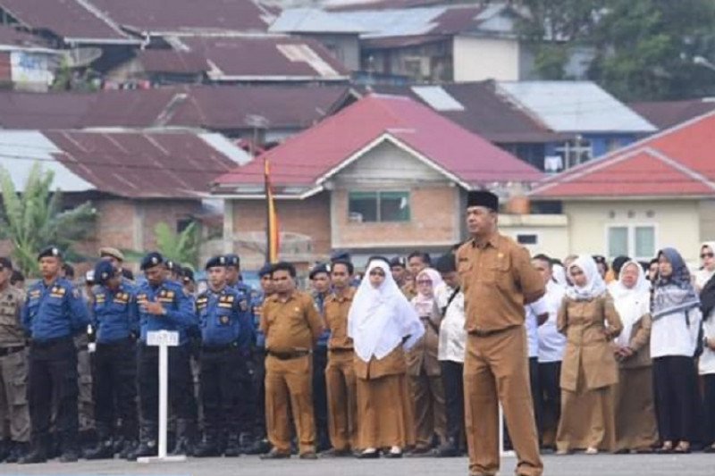 Wali Kota Padang Panjang ingatkan ASN dan THL tingkatkan kinerja