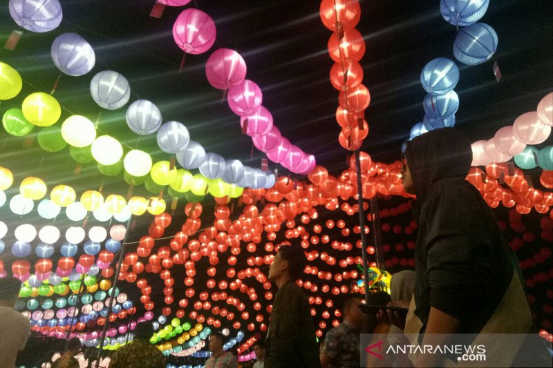 10.000 lampion sambut Imlek dan Cap Go Meh di Palembang