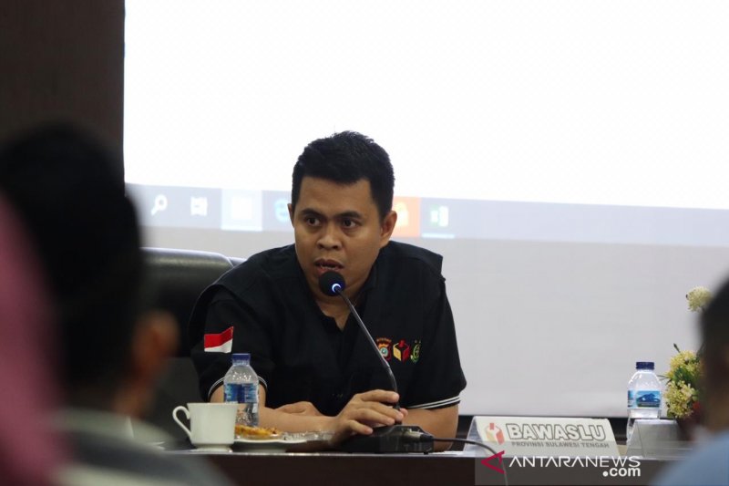 Bawaslu nilai dua pejabat langgar netralitas ASN terkait Pilgub 2020