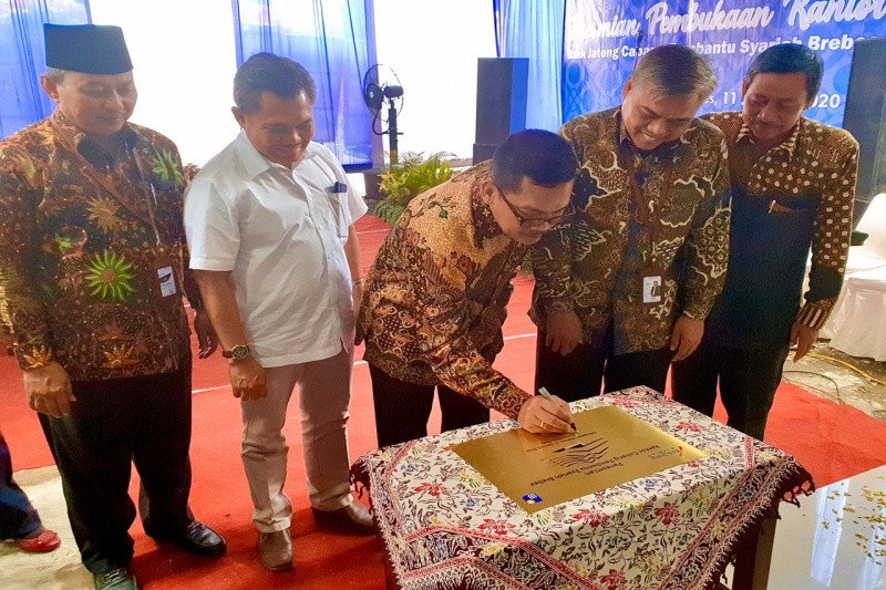 Bank Jateng kembangkan perbankan syariah di Brebes