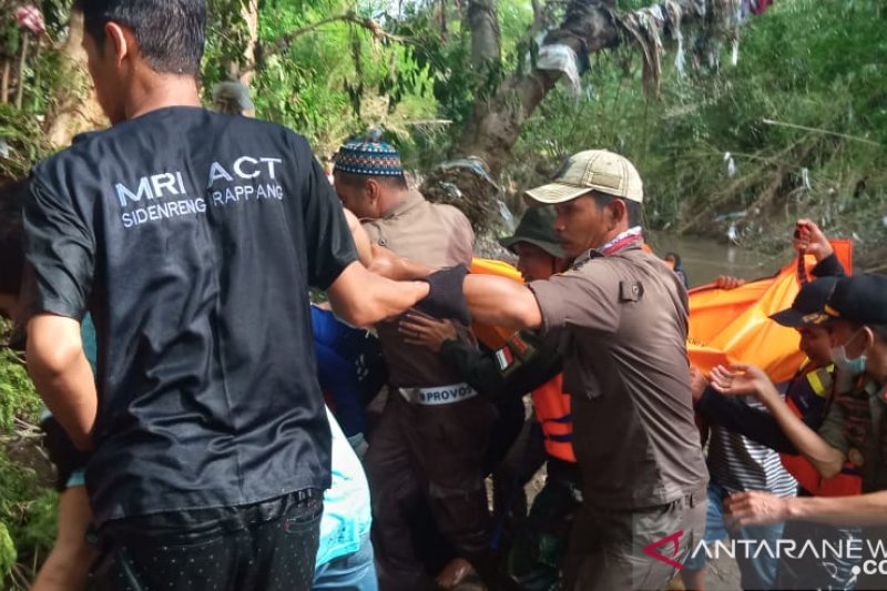 ACT dan tim gabungan evakuasi warga tenggelam