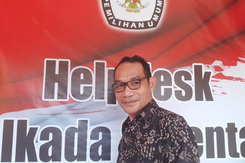 Dua pasang calon perseorangan beri mandat ke KPU Batam