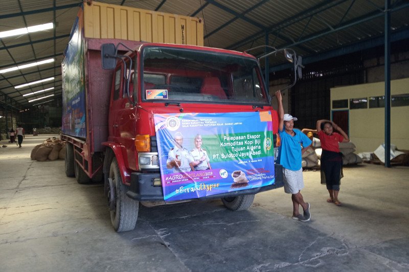 Neraca perdagangan Lampung pada Desember 2019 mengalami surplus