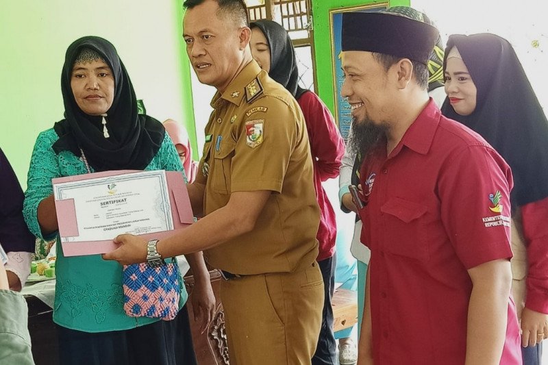 5.962 penerima PKH Lampung kini jadi sejahtera
