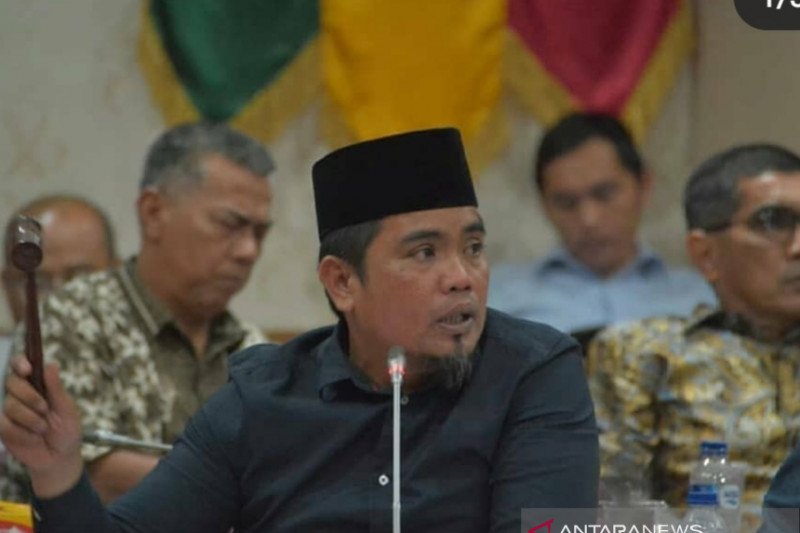 Wakil Ketua DPRD Riau bantah diusir saat eksekusi lahan PT PSJ