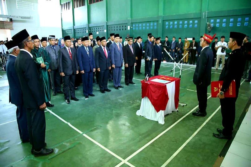 Jangan salah gunakan kewenangan yang dimiliki, kata Legislator Seruyan