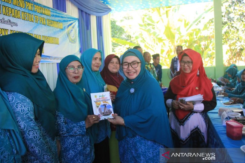 Ketua PKK: Di HST harus tidak ada lagi anak yang stunting