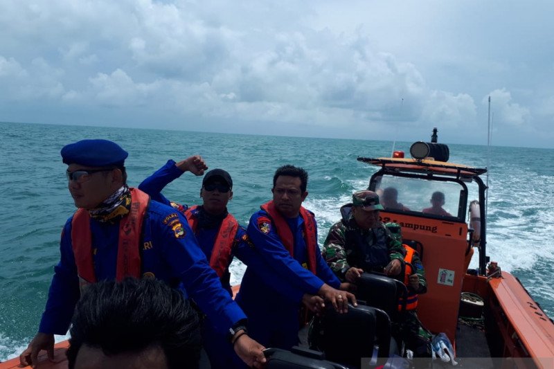 Tiga nelayan hilang di laut Lampung Timur belum ditemukan