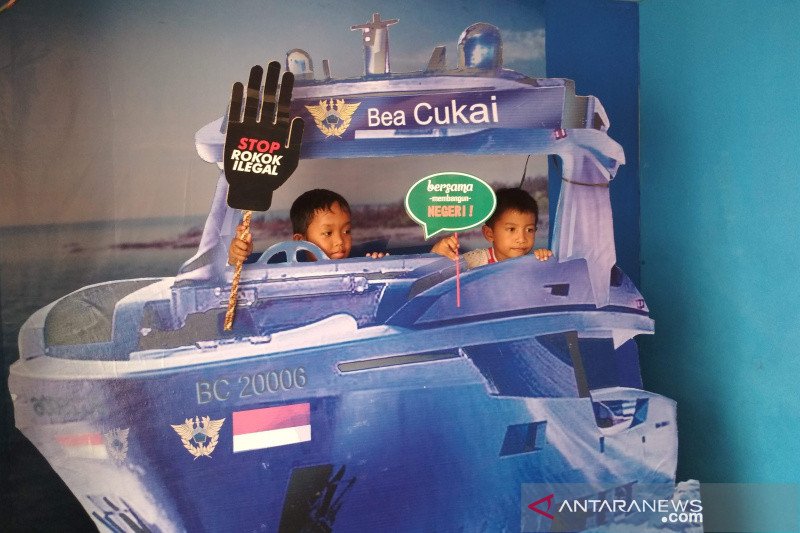Penerimaan cukai KPPBC Kudus lampaui target
