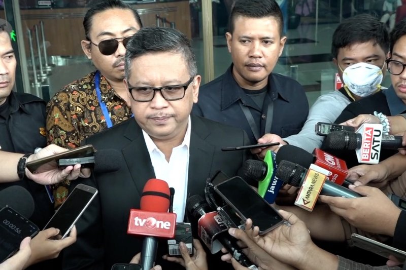 KPK cecar 24 pertanyaan ke Sekjen PDIP