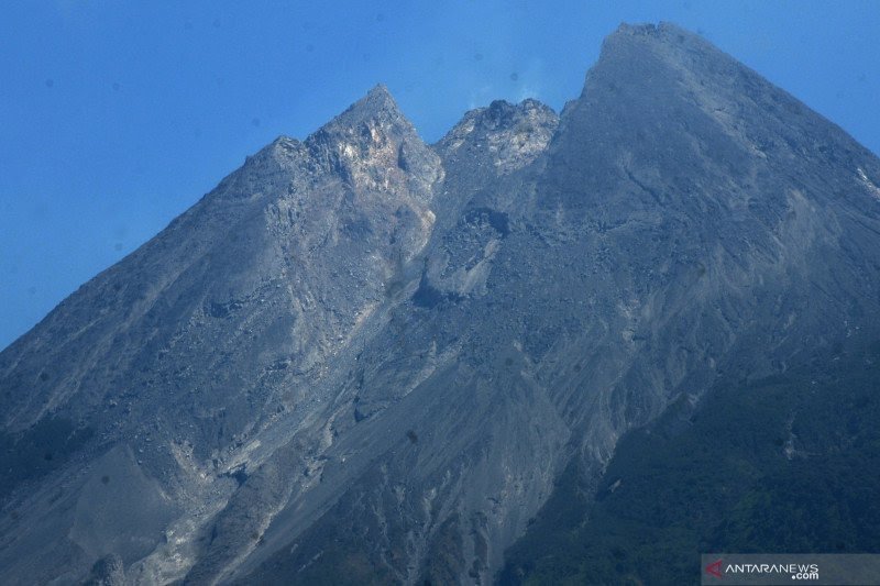 Gunung Merapi alami lima kali gempa guguran