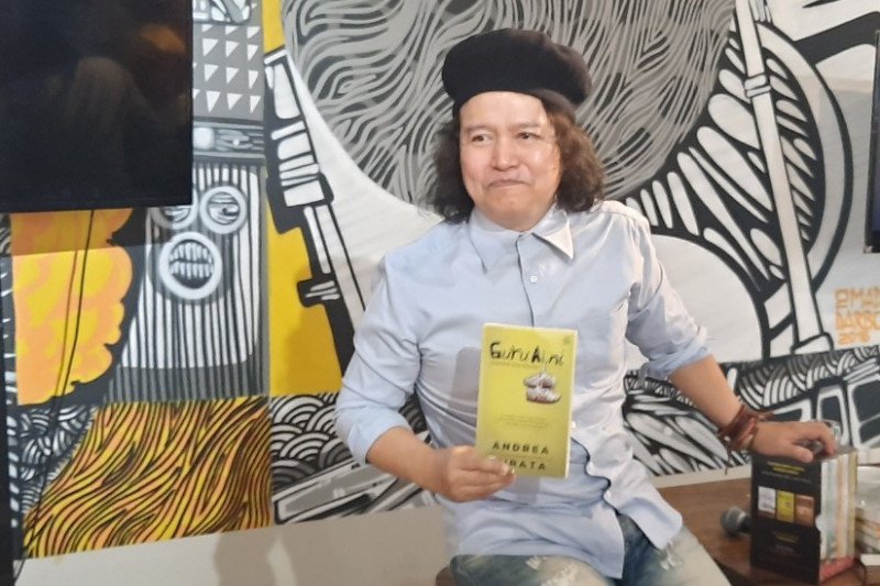 Andrea Hirata Biografi Penggambar