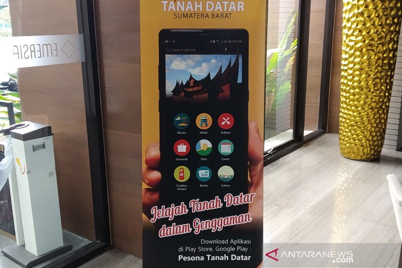 Tanah Datar launches tourism information access application
