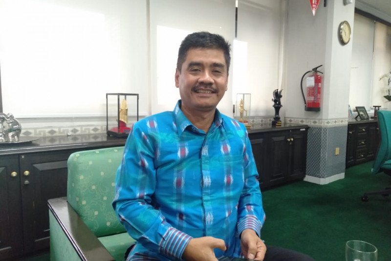 Dirut PDAM harus mundur dari jabatannya jika maju Pilkada Surabaya