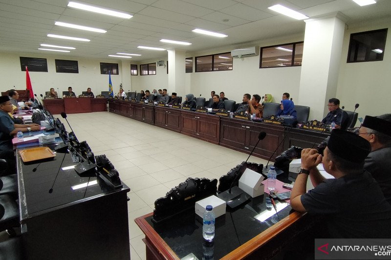 DPRD Parigi Moutong setujui lima usulan Ranperda untuk dibahas