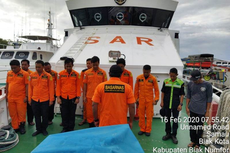 Tim SAR Biak cari tiga korban penumpang kapal kayu di Perairan Numfor