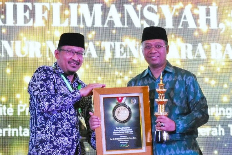 Gubernur NTB Zulkieflimansyah raih Ikadi Awards 2020