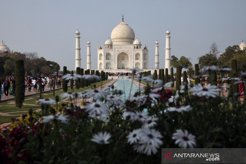 Taj Mahal ditutup sementara terkait ancaman bom
