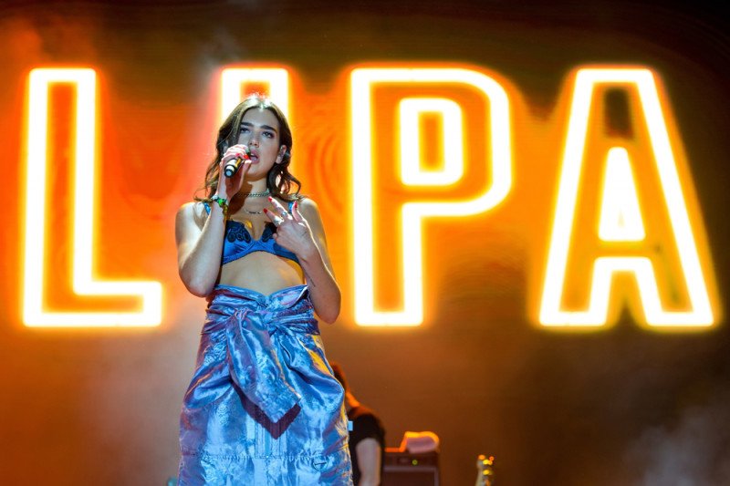 Lirik lagu "Training Season" oleh Dua Lipa