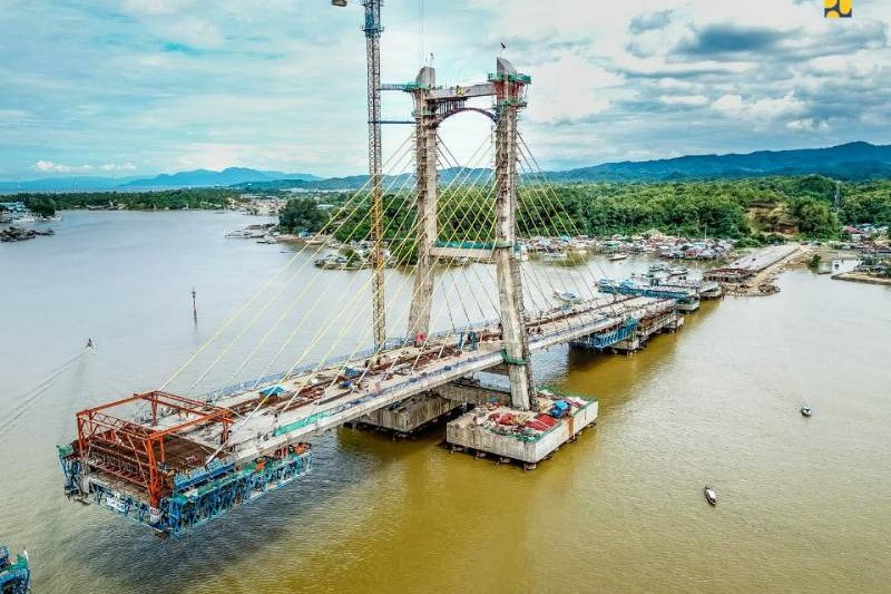 PUPR: Konstruksi jembatan Teluk Kendari capai 85 persen