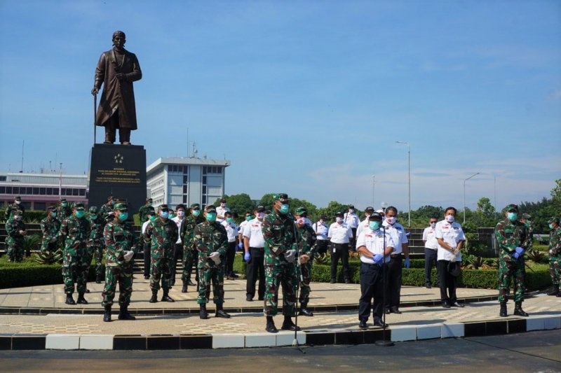 ACT dan TNI salurkan 1.000 ton beras dalam operasi pangan gratis