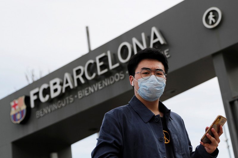 Barcelona gandeng Tencent distribusikan kebutuhan tenaga medis di Catalunya