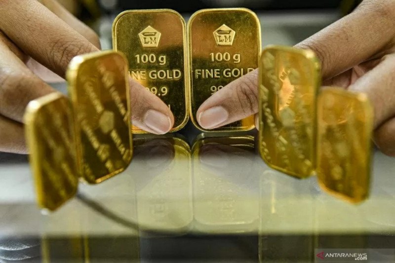 Harga Emas naik 8,6 dolar, investor panik dorong permintaan ‘safe haven’
