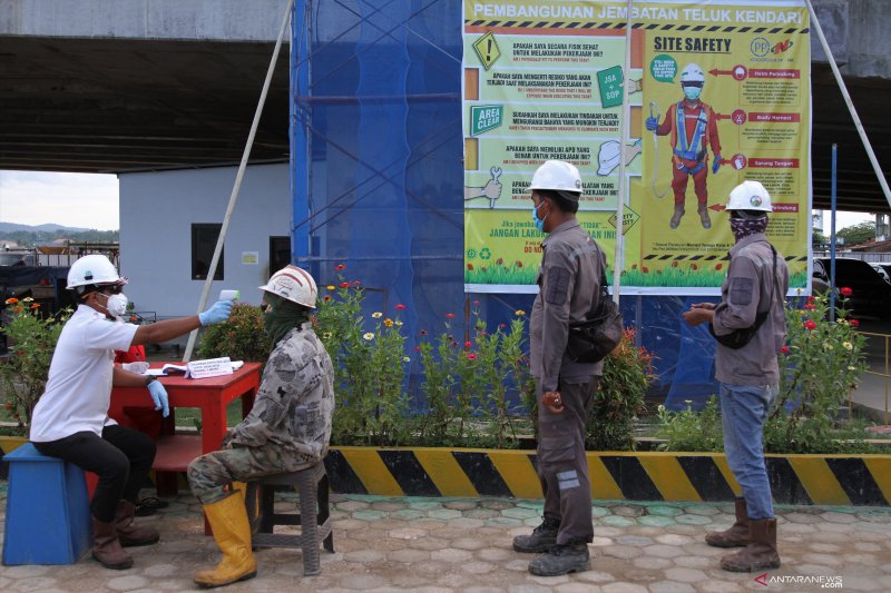 PEMERIKSAAN SUHU TUBUH BURUH