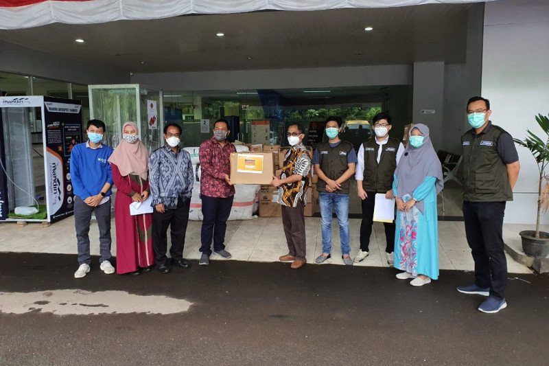 PT Mars donasikan APD untuk RSPTN Unhas Makassar