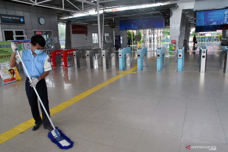lantai-bau-amis-saat-selesai-di-pel-ini-cara-ampuh-menghilangkannya
