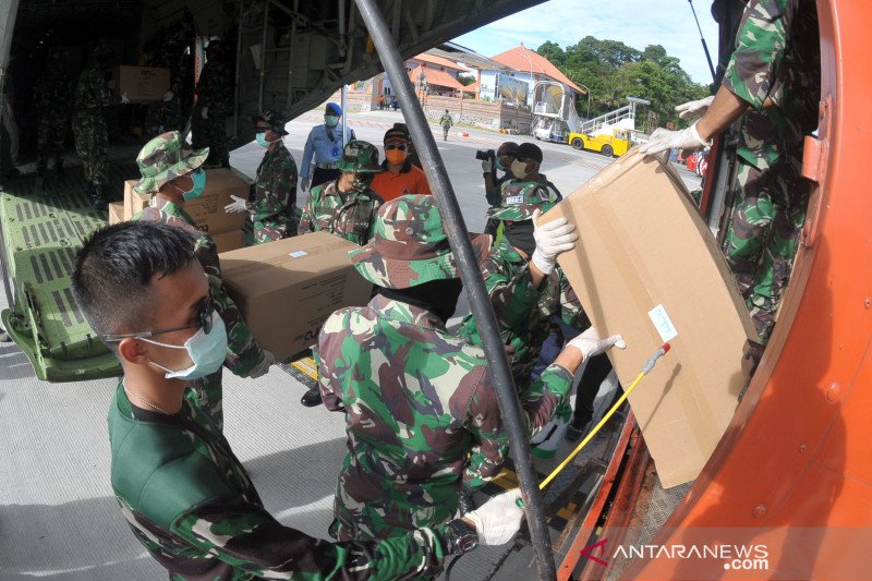 Ribuan Alat Kesehatan Penanganan COVID-19 Tiba Di Bali - ANTARA News