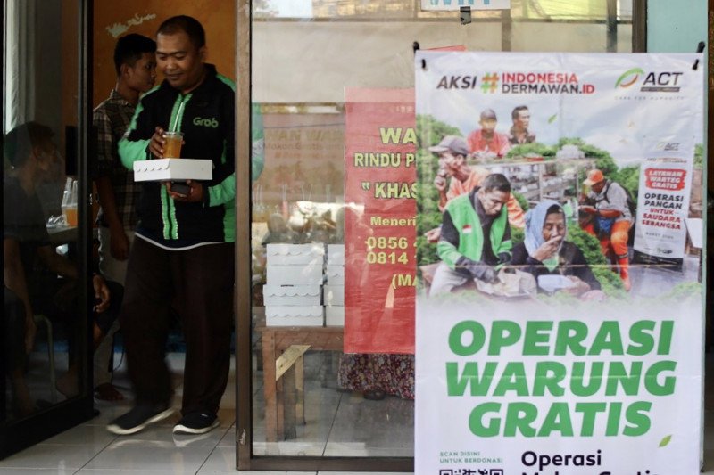 Kurangi dampak COVID-19, ACT Malang buka layanan warung makan gratis