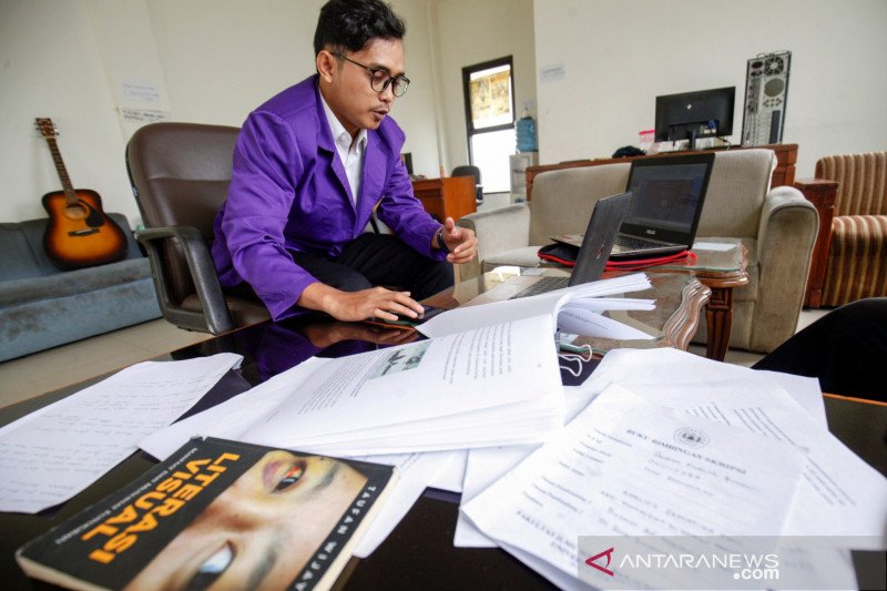 Sidang skripsi secara daring