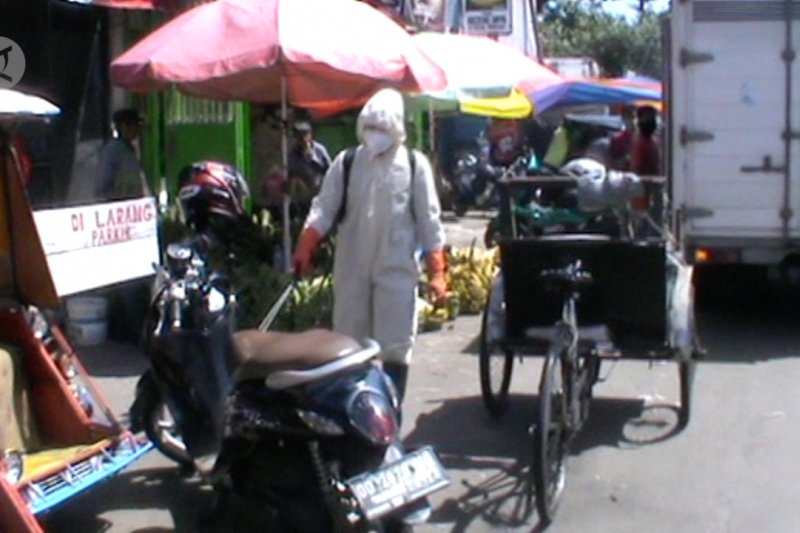 PMI gandeng IDI Makassar sosialisasi pencegahan COVID-19 di pasar tradisional