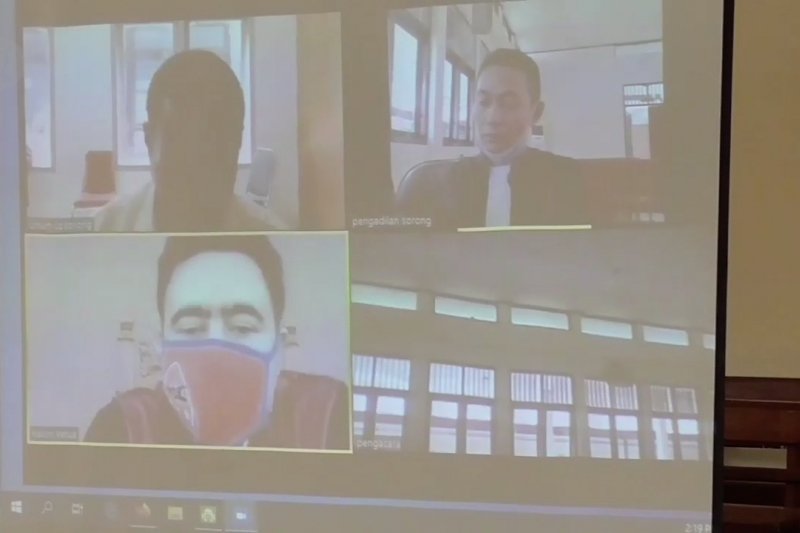 Cegah COVID-19, PN Sorong gelar sidang secara daring