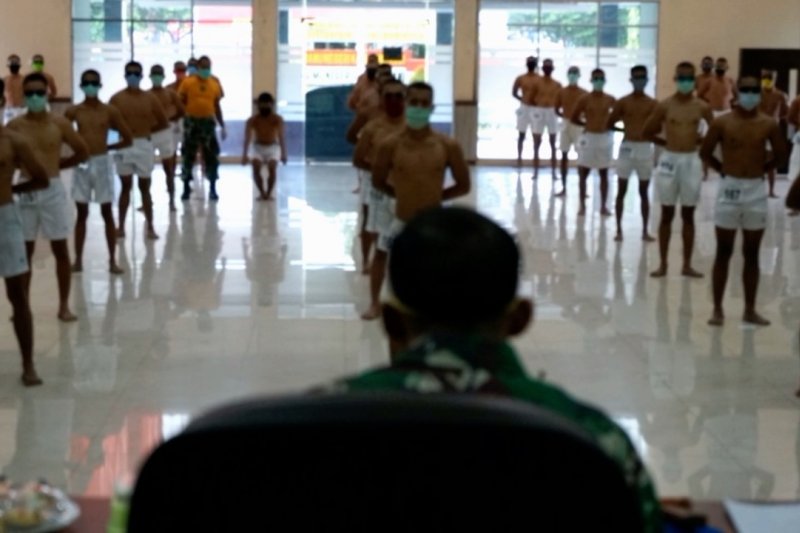 Seleksi prajurit TNI-AD di Palangka Raya terapkan protokol kesehatan